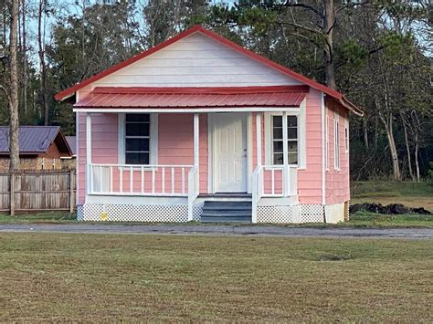 Houses for rent in marianna fl - Are you looking to host an unforgettable celebration? Whether it’s a milestone birthday, a bachelorette party, or simply a night of fun with friends, renting a party house for one ...